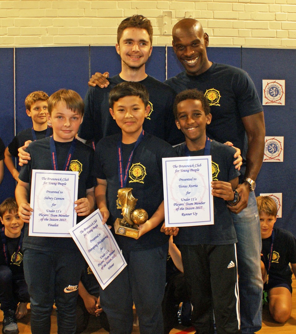 Under 11s   Team Member (Large)